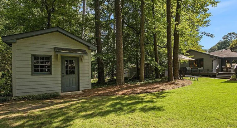 1917 Ravenwood Way NE, Atlanta for Sale